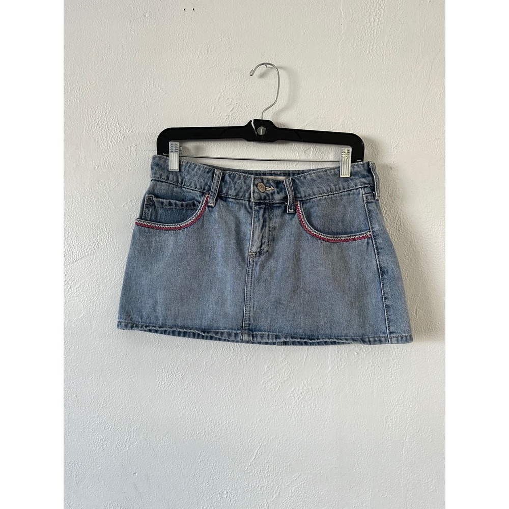 Hollister Denim Skort Light Wash Embroidered Mini Skirt Shorts Blue Size 2 W26